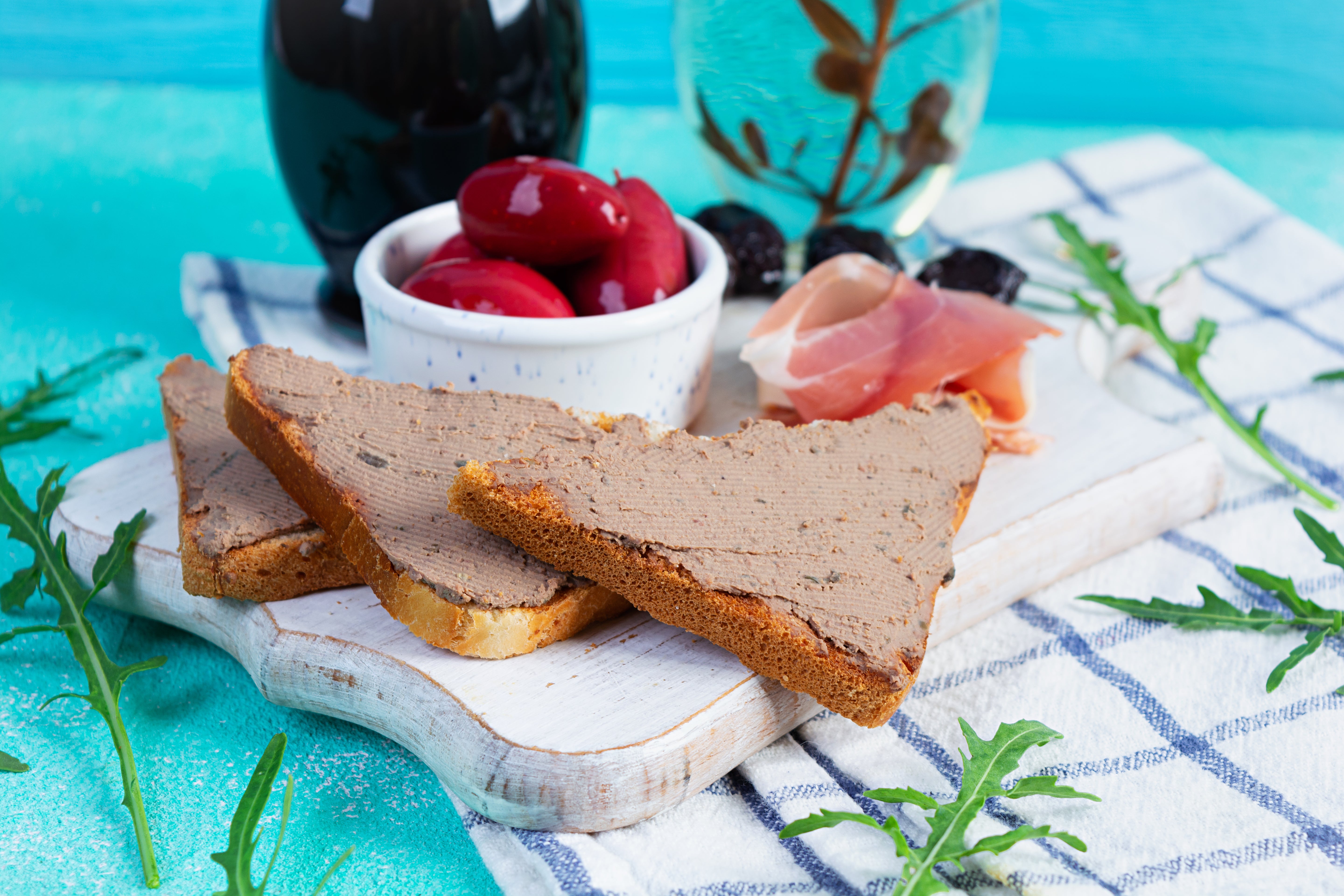 Ententerrine mit grünem Pfeffer und Entenleber Foie Gras - Terrine aux Poivre Vert 30% Foie Gras