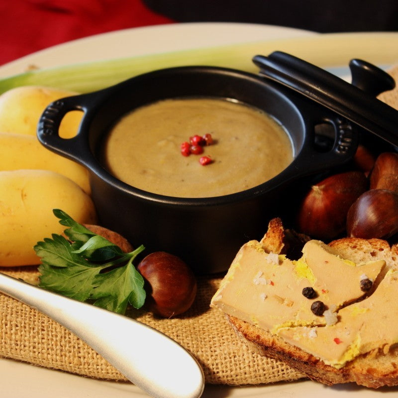 Cremige Kastaniensuppe mit Entenleber Foie Gras - Velouté á la chataigne t au foie gras